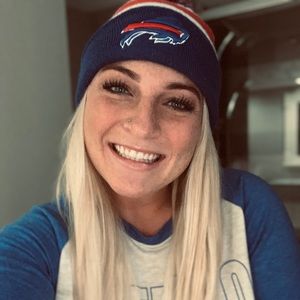 Meet your Posher, Arielle